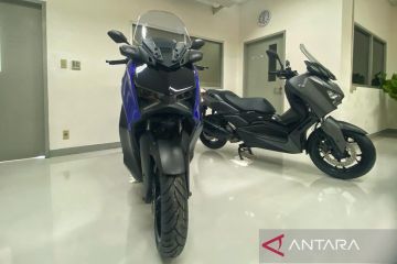 Yamaha segarkan Xmax Connected dengan pilihan warna baru