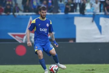 Arema FC harus kehilangan Luiz Gustavo hingga akhir musim akibat cedera ACL