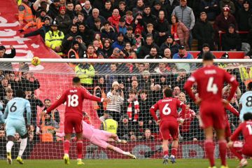 Hasil Liga Inggris: Liverpool kembali bermain imbang, kali ini seri 1-1 dengan Burnley