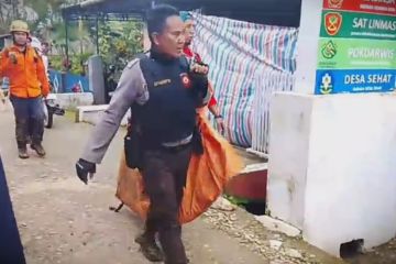 Tim SAR gabungan temukan satu jasad korban kecelakaan pesawat ATR