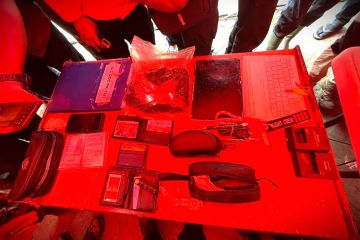 Tim SAR gabungan temukan barang pribadi korban pesawat ATR 42-500