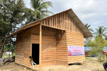 UGM respons berlapis pascabanjir Aceh lewat energi surya dan huntara