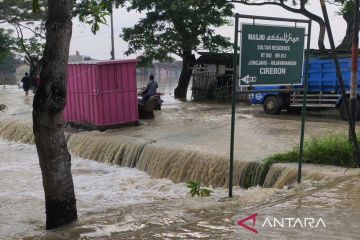 Legislator Jabar sarankan pemda perketat perizinan untuk cegah banjir
