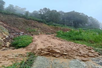 Pemkab catat 30 kali longsor susulan di Bukit Gunung Beser Pekalongan