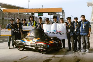 Tiga tim ITS juara di Shell Eco-Marathon Qatar 2026