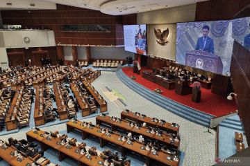 DPR setujui Polri tetap di bawah Presiden, bukan kementerian