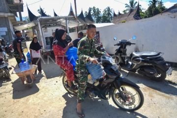 Pelayanan mobil penjernih air Kemenko Polkam