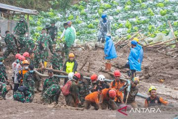 Pencarian korban longsor Cisarua hari Kelima