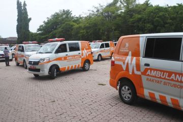 Pemkab Situbondo distribusikan mobil ambulans