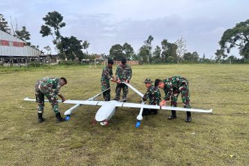 TNI AU mengerahkan drone bantu evakuasi korban longsor di Cisarua