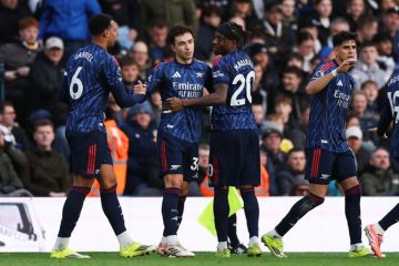 Arsenal maju ke final Piala Liga Inggris