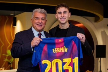 Barcelona resmi perpanjang kontrak Fermin Lopez hingga 2031, Pemain muda kunci Blaugrana