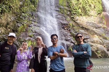 Air terjun Selendang Bidadari jadi primadona wisata baru di Lampung Selatan
