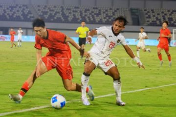 Pertandingan persahabatan Timnas Indonesia U-17 melawan Timnas Cina U-17