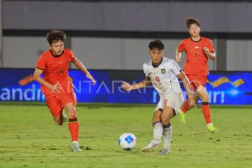 Pertandingan persahabatan Timnas Indonesia U-17 melawan Timnas Cina U-17