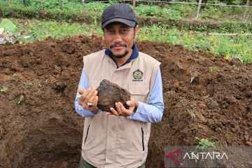 Badan Geologi temukan dugaan sisa letusan gunung api