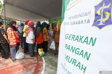 Gerakan pangan murah di Surabaya