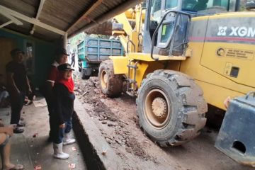 BPBD Garut lakukan asesmen pada  tiga kampung yang terdampak bencana longsor