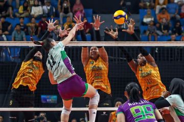 Jakarta Pertamina Enduro kalahkan Popsivo Polwan