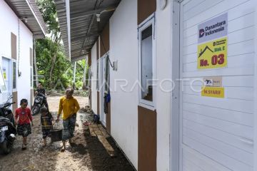 Penyintas bencana mulai tempati huntara di Maninjau