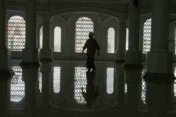 Hari pertama puasa di Masjid Agung Jamik Malang