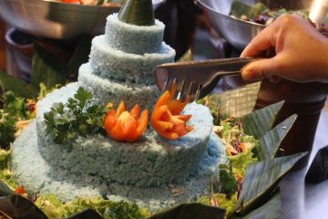 Menu iftar bertema nusantara