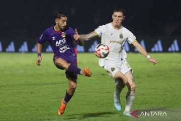 Susunan pemain Persik Kediri vs PSBS Biak