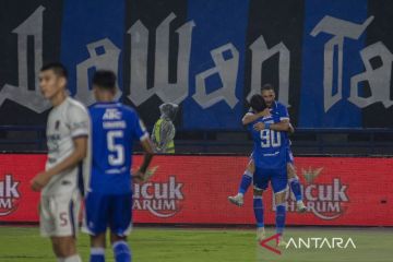 Persib Bandung amankan tiga poin seusai kalahkan Persita Tangerang 1-0 di GBLA