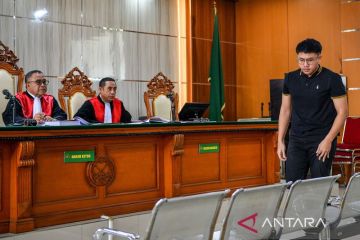 Terancam empat tahun bui, begini jalannya sidang perdana Resbob di Bandung