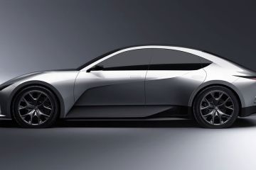 Lexus berencana hadirkan IS versi listrik dengan desain futuristik