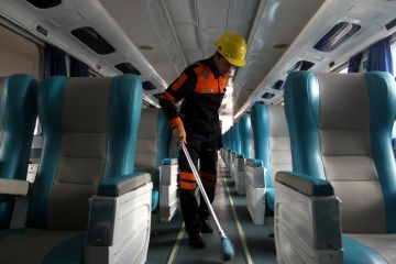 Kesiapan armada kereta api angkutan lebaran di Malang