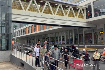 DKI kemarin, JPO Sarinah diresmikan lalu sosok mendiang Try Sutrisno