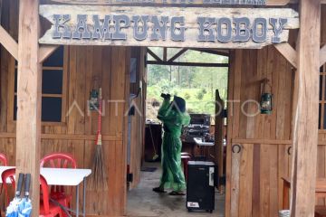 Nyantri Foto Antara di Puncak Bogor