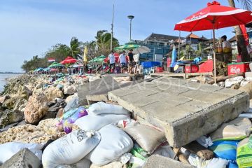 Potret terbaru abrasi di Pantai Kuta