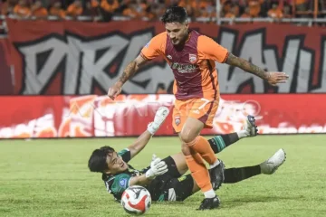 Borneo FC Samarinda gilas Persebaya Surabaya