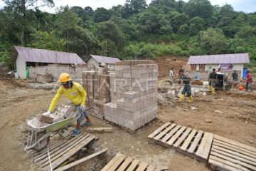 Pembangunan huntap bagi penyintas bencana di Padang