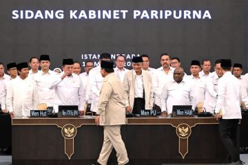 Prabowo Minta Kabinet Gelar Open House Sederhana, Beri Contoh Nyata ke Rakyat