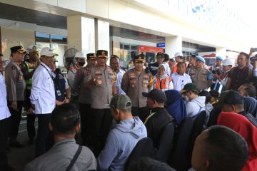 Kapolda Jatim pastikan kesiapan Pelabuhan Tanjung Perak