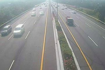 Rekayasa lalu lintas one way tahap I mulai diterapkan di Tol Cipali