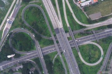 Arus mudik di Jalan tol ruas Simpang Susun Waru lancar