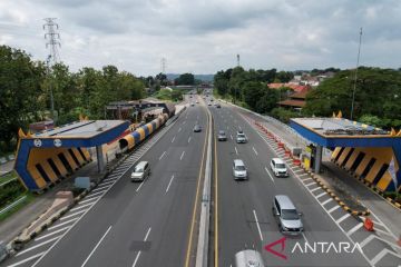 JTT berlakukan contraflow KM 70 s.d KM 47 ruas Tol Jakarta-Cikampek