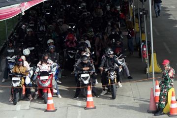 Keramaian arus balik di Pelabuhan Bakauheni Lampung