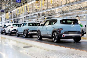 Kia mulai produksi mobil listrik EV2 di pabrik Slovakia
