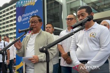 Dongkrak ekonomi Rp73,8 triliun, Pramono apresiasi Transjakarta