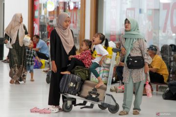Trafik penumpang angkutan Lebaran di Bandara Juanda