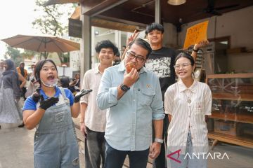 Menekraf apresiasi Blok M sebagai pusat aktivitas ekonomi kreatif