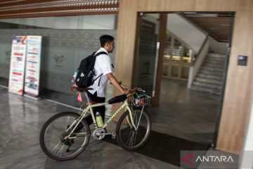 Pemerintah sebut WFH langkah taktis tekan konsumsi BBM