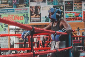 Denzel Bentley kembali ke ring hadapi Saaverdra rebut gelar juara WBO