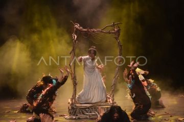 Pementasan teater Nilonali Sang Putri Bungo Karang