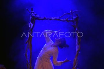 Pementasan teater Nilonali Sang Putri Bungo Karang